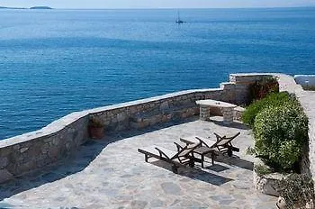 Lejlighedshotel Iliada 2*