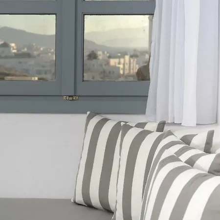 Iliada מלון דירות