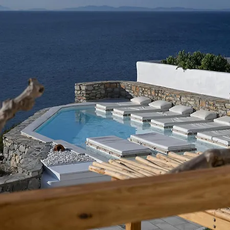 Hotel apartamentowy Iliada Naxos City