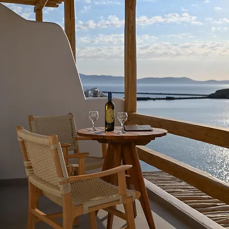 Iliada 4* Naxos City