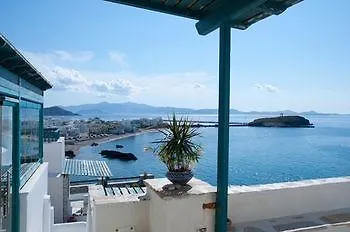 Iliada شقة فندقية 2*