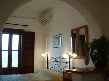 Iliada (adults Only)